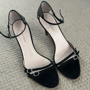 Giorgio Armani shoes 👠 black size 40/ women’s 10